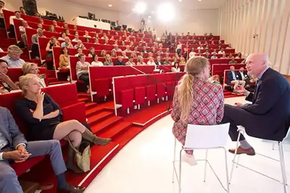 Ernst Kuipers Opent Meldpunt Medische Tekorten